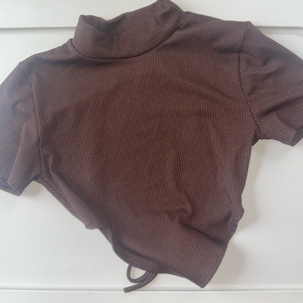 Brown open back forever 21 tee